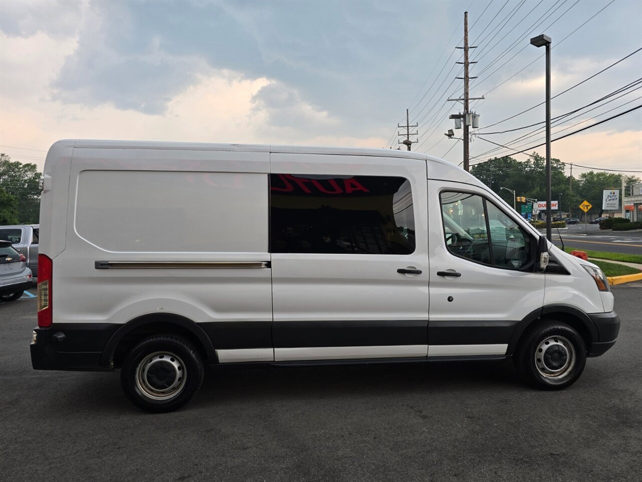 2015 Ford Transit 150 - Photo 21 - Red Bank, NJ 07701