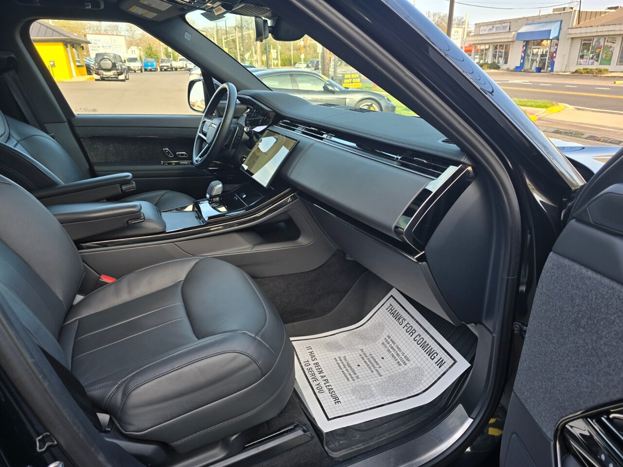 2024 Land Rover Range Rover Sport P400 Dynamic SE - Photo 16 - Red Bank, NJ 07701