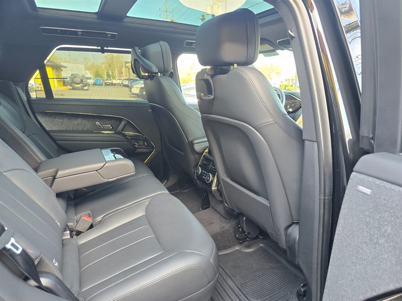 2024 Land Rover Range Rover Sport P400 Dynamic SE - Photo 18 - Red Bank, NJ 07701