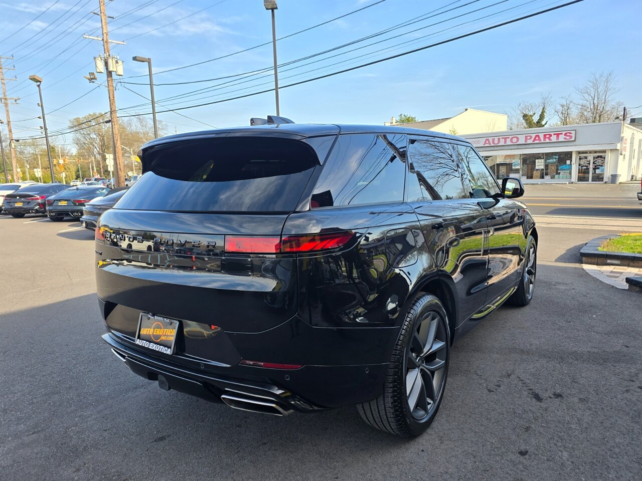 2024 Land Rover Range Rover Sport P400 Dynamic SE - Photo 3 - Red Bank, NJ 07701