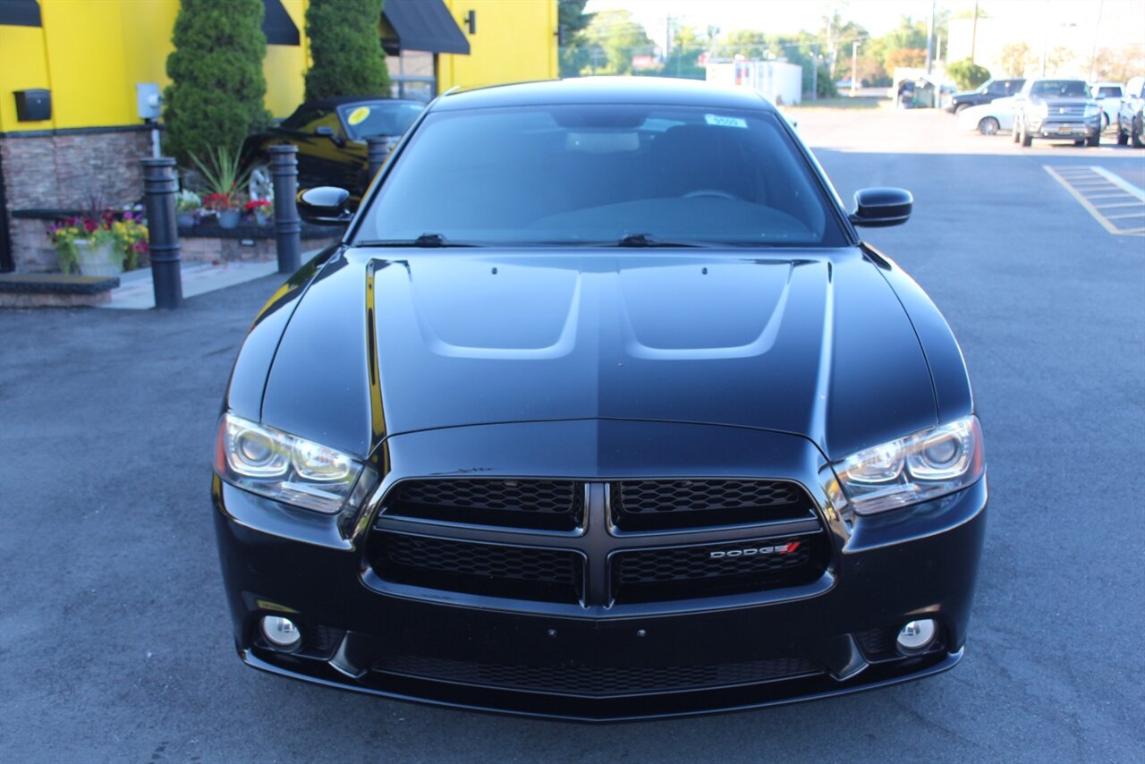 2013 Dodge Charger R/T Plus - Photo 20 - Red Bank, NJ 07701