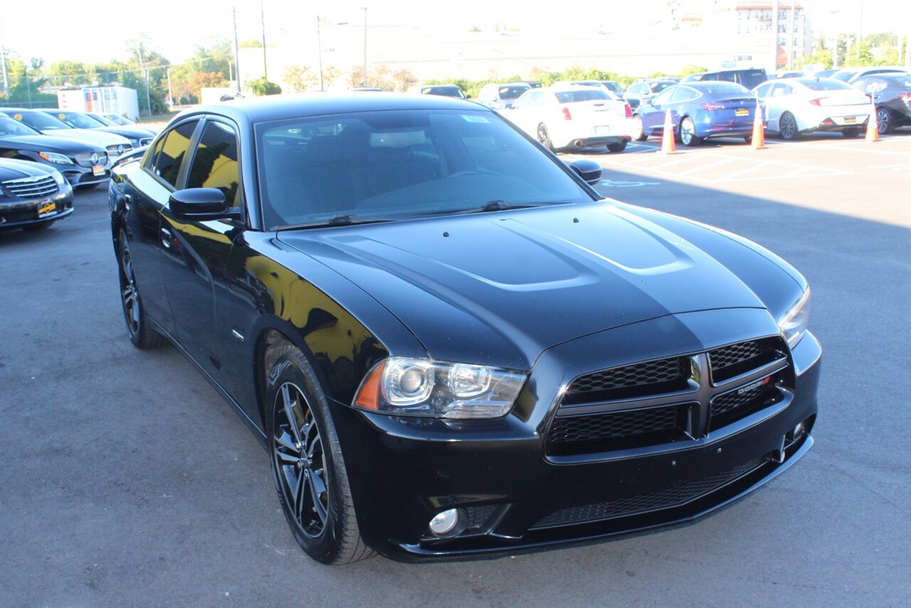 2013 Dodge Charger R/T Plus - Photo 4 - Red Bank, NJ 07701