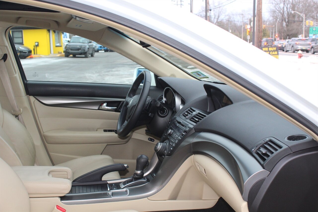 2012 Acura TL w/Tech - Photo 17 - Red Bank, NJ 07701