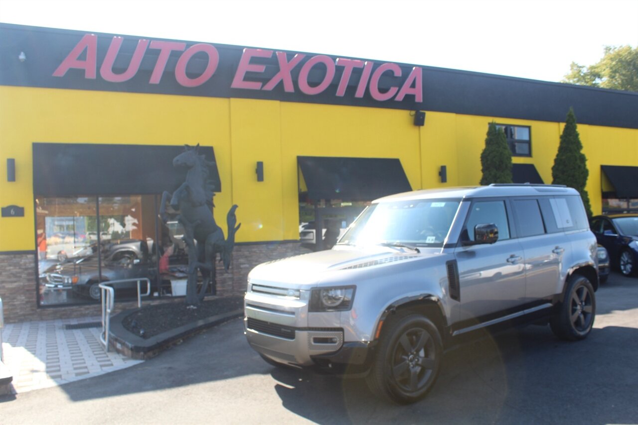 2022 Land Rover Defender 110 X-Dynamic SE - Photo 1 - Red Bank, NJ 07701