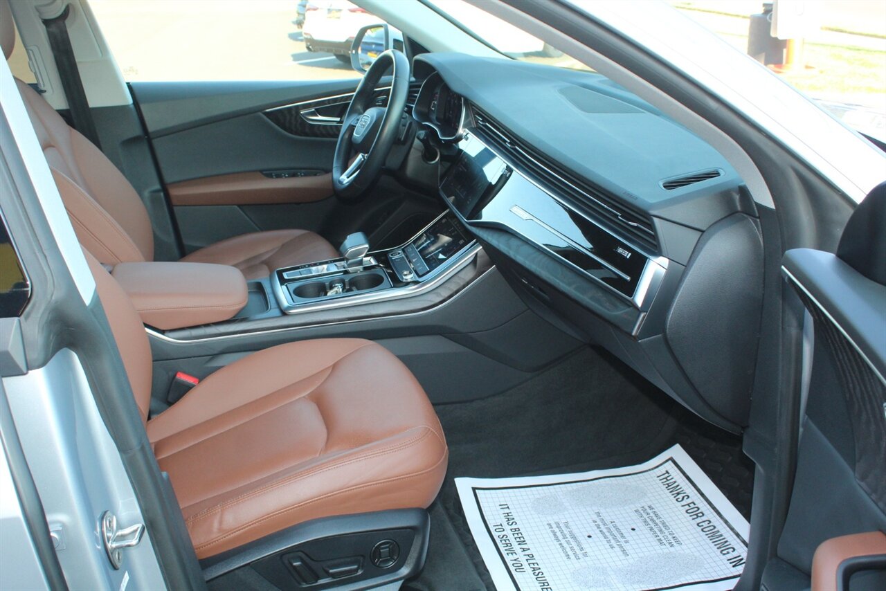 2022 Audi Q8 Premium Plus 55 photo 10