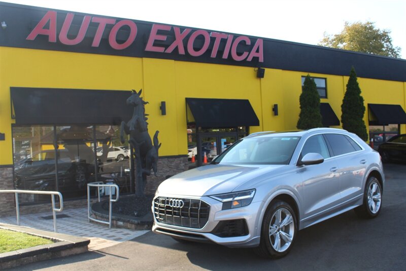 2022 Audi Q8 quattro Premium Plus 55 TFSI  