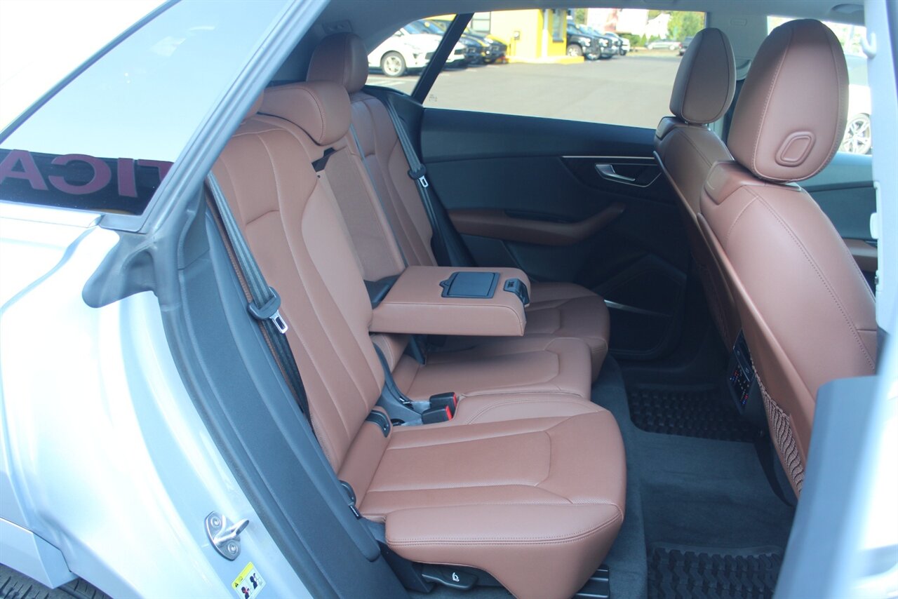 2022 Audi Q8 Premium Plus 55 photo 13