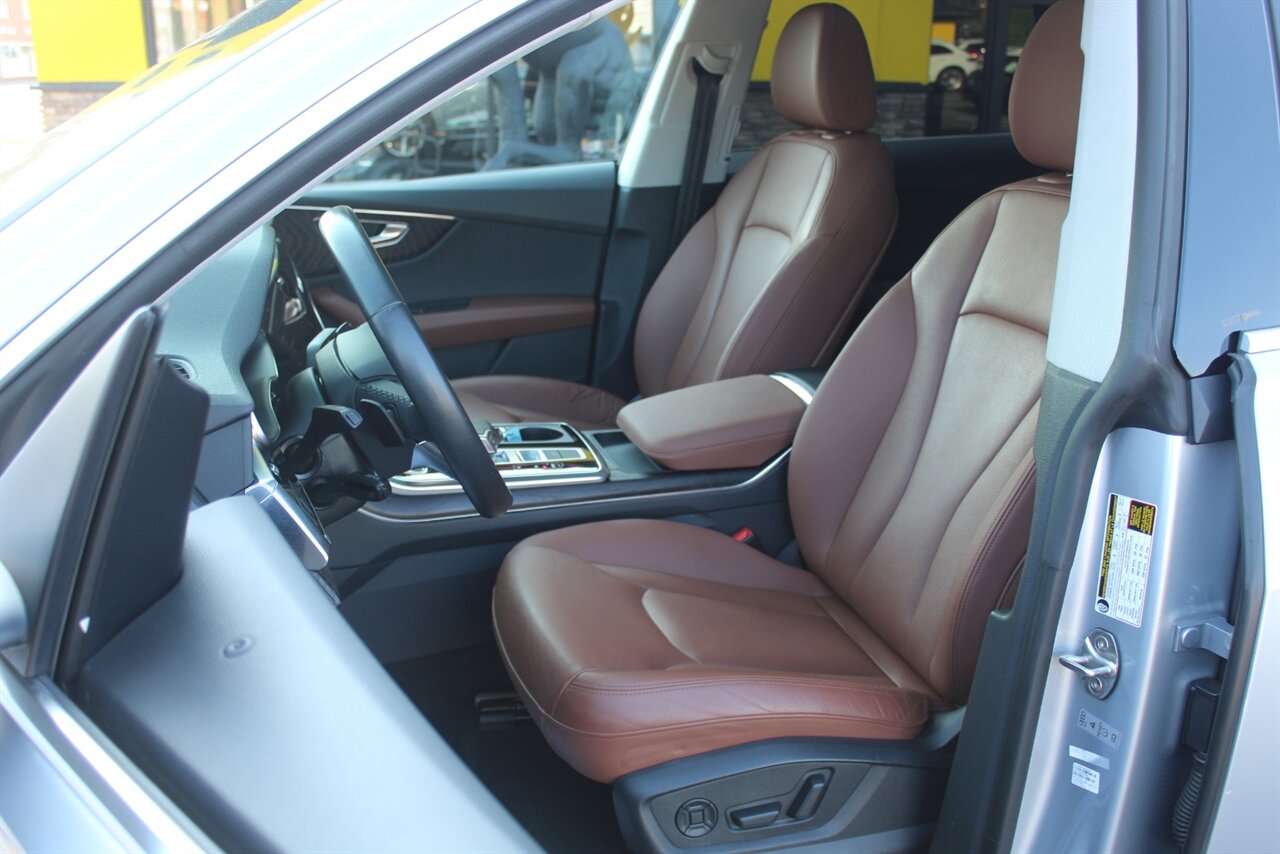 2022 Audi Q8 Premium Plus 55 photo 9