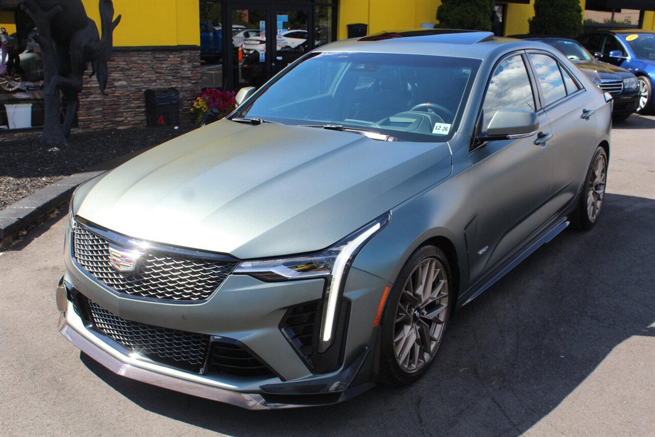 2022 Cadillac CT4-V Blackwing - Photo 3 - Red Bank, NJ 07701