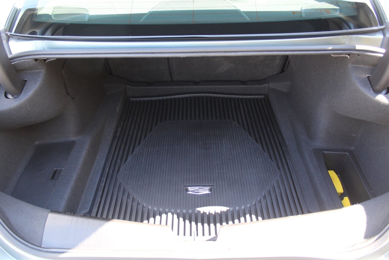 2022 Cadillac CT4-V Blackwing - Photo 26 - Red Bank, NJ 07701