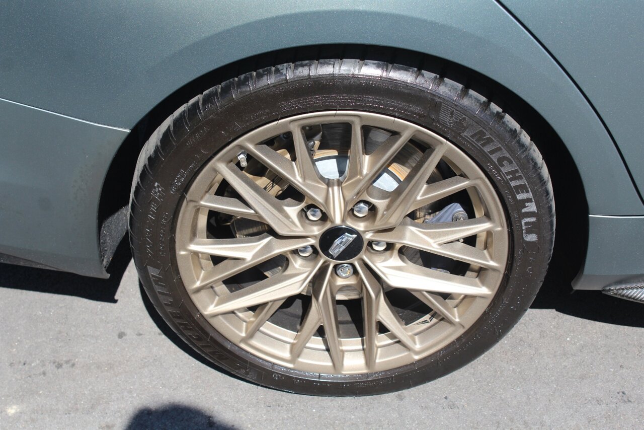 2022 Cadillac CT4-V Blackwing - Photo 38 - Red Bank, NJ 07701