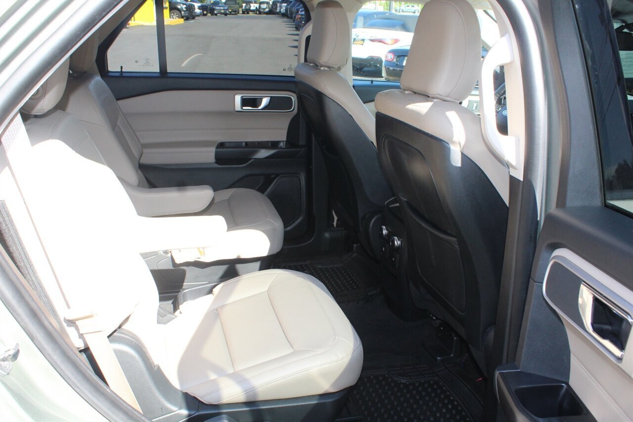 2020 Ford Explorer XLT   - Photo 15 - Red Bank, NJ 07701