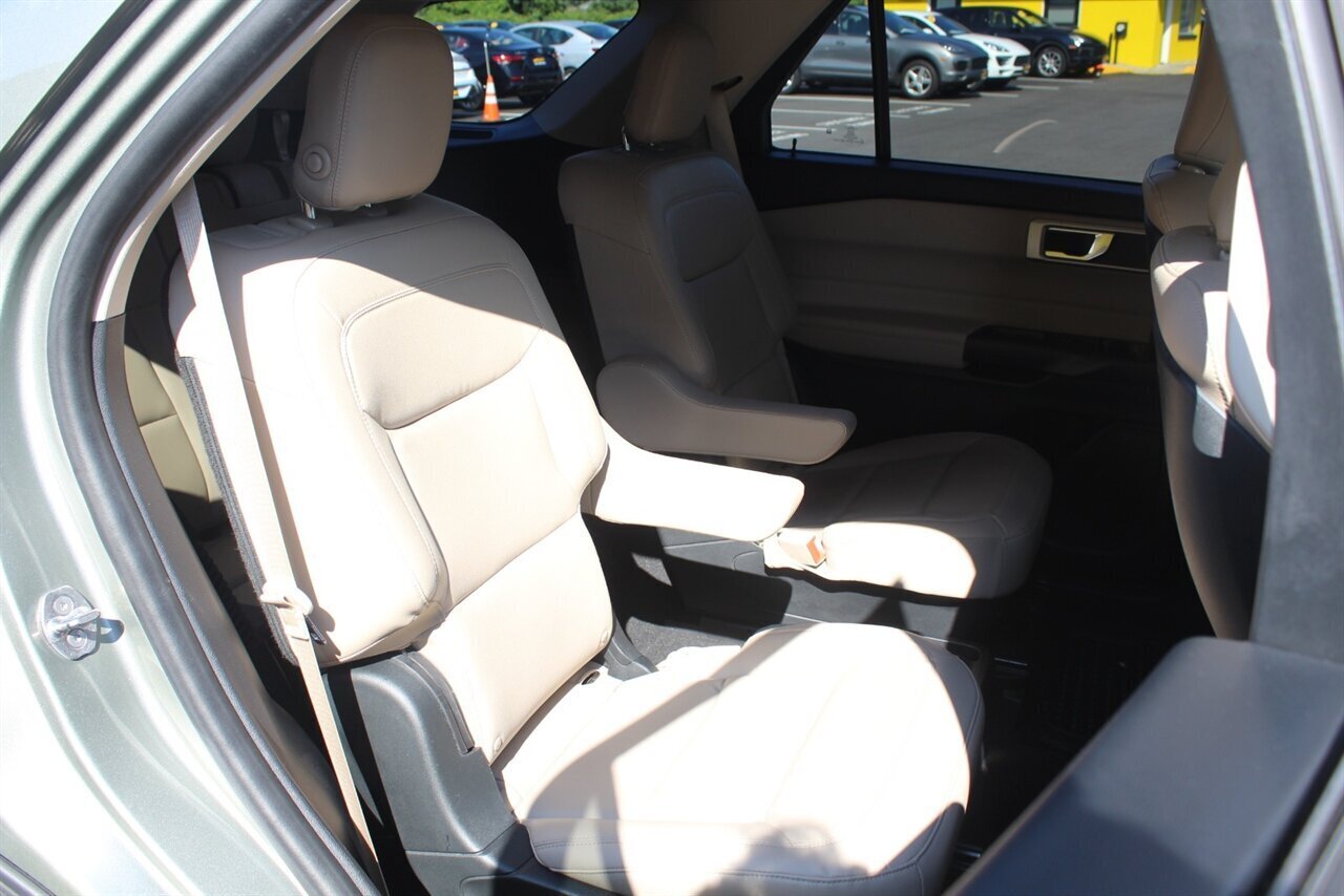 2020 Ford Explorer XLT   - Photo 16 - Red Bank, NJ 07701