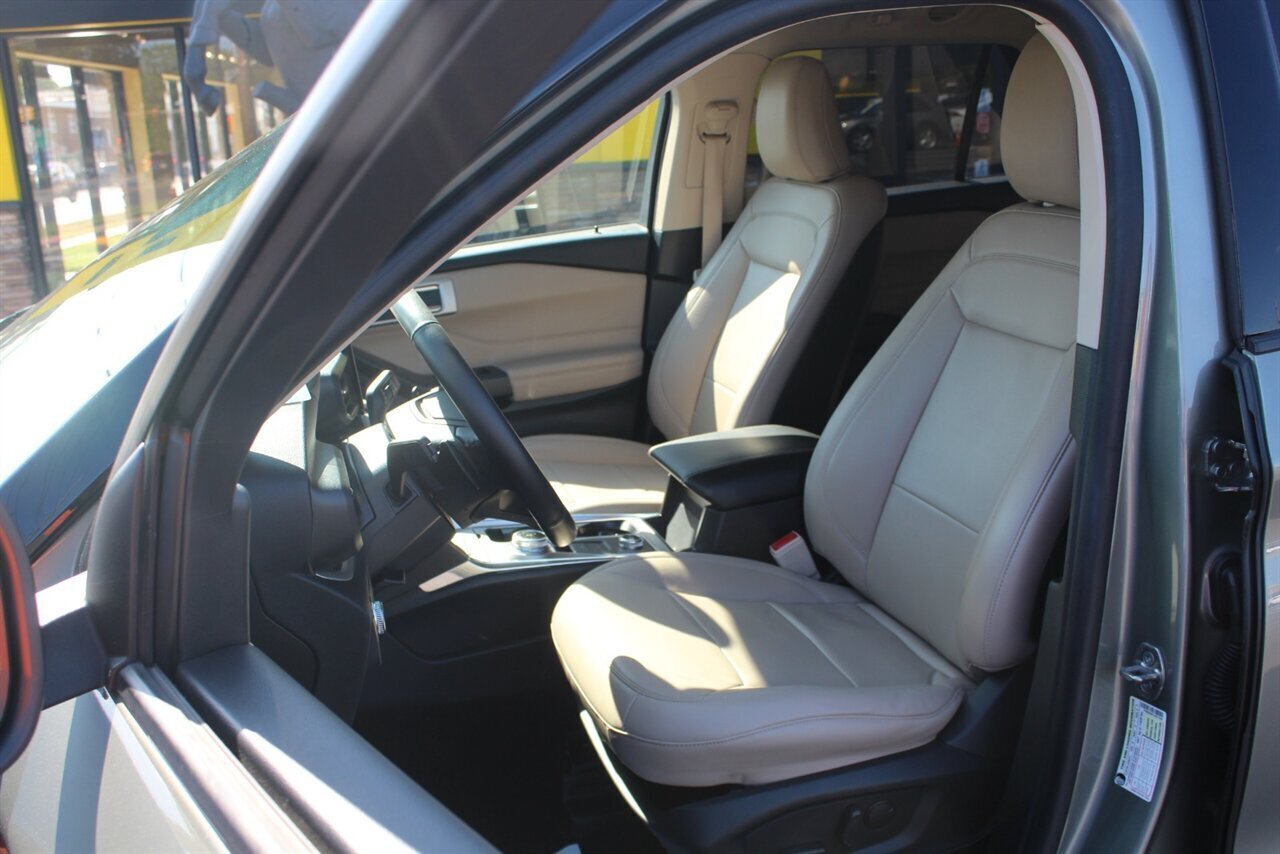 2020 Ford Explorer XLT   - Photo 12 - Red Bank, NJ 07701