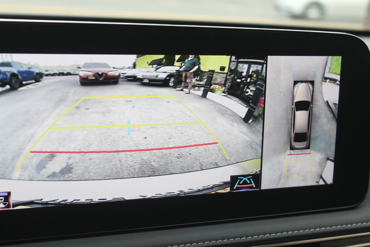 2022 Lexus LS - Photo 10 - Red Bank, NJ 07701