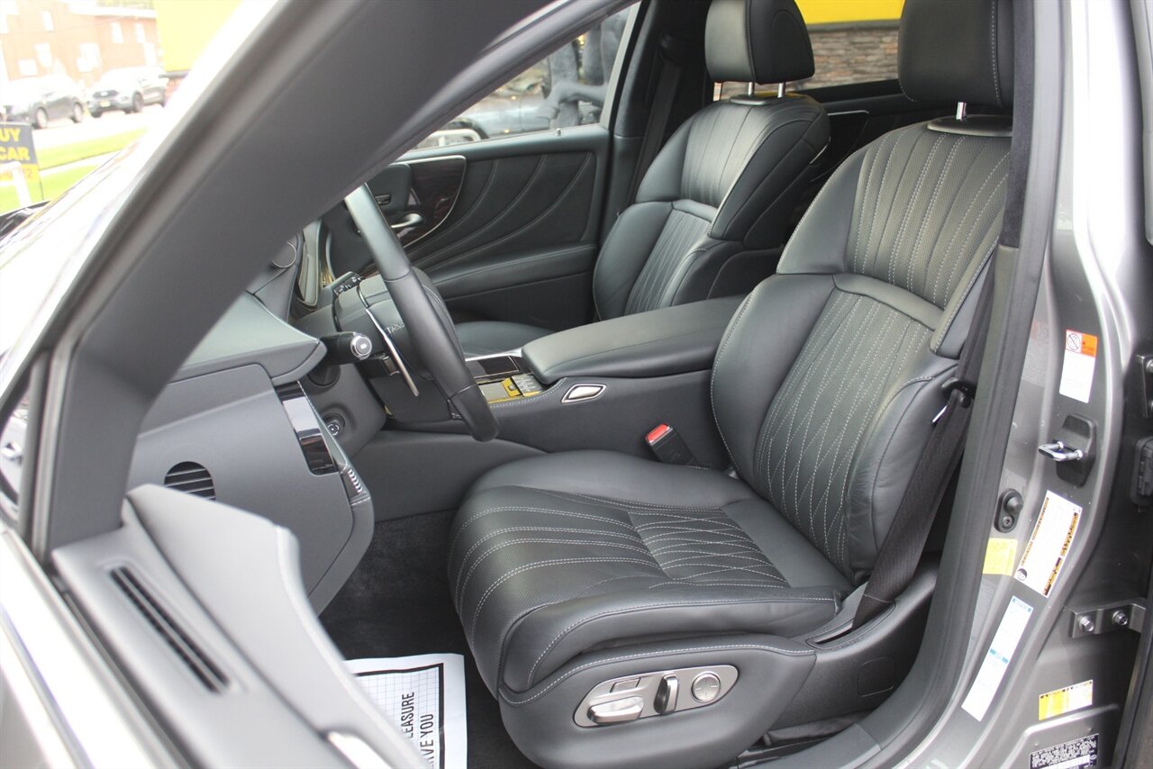 2022 Lexus LS - Photo 16 - Red Bank, NJ 07701