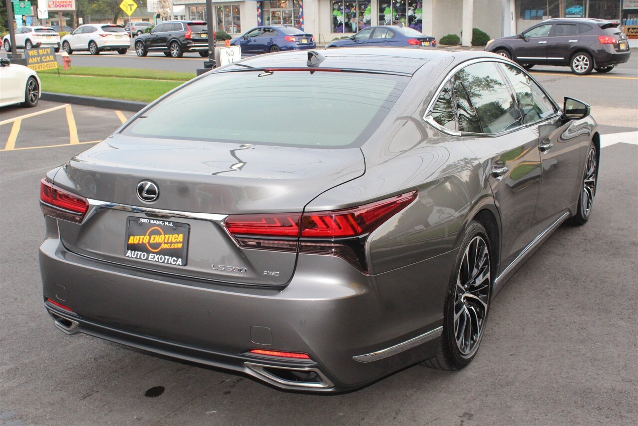 2022 Lexus LS - Photo 3 - Red Bank, NJ 07701