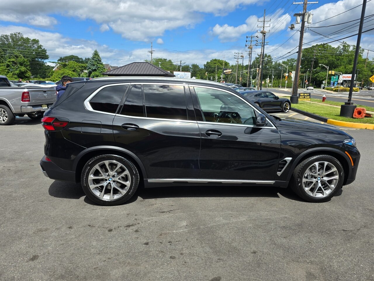 2025 BMW X5 40i - Photo 25