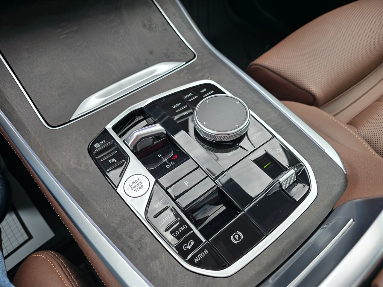 2025 BMW X5 40i - Photo 8