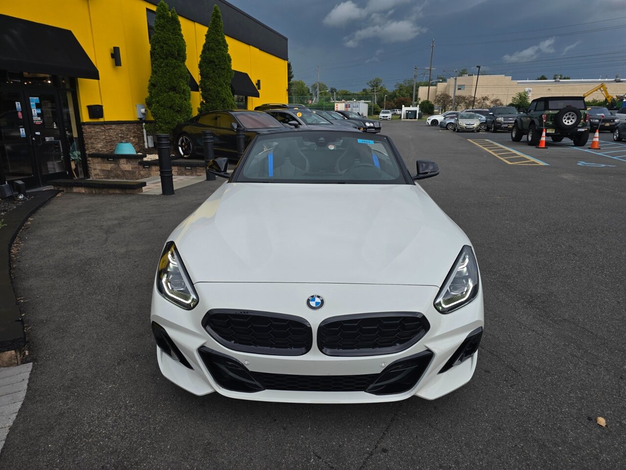 2025 BMW Z4 M40i - Photo 12 - Red Bank, NJ 07701