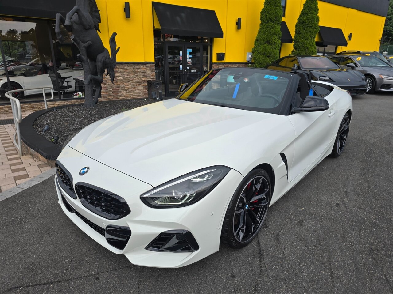 2025 BMW Z4 M40i - Photo 5 - Red Bank, NJ 07701