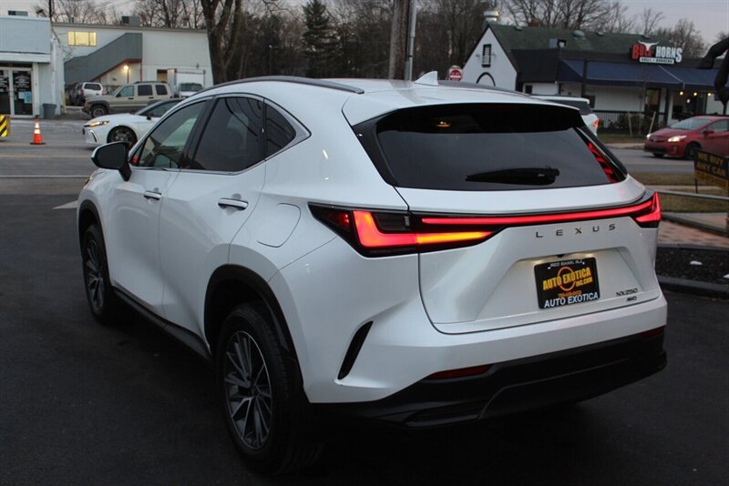 2023 Lexus NX 250  