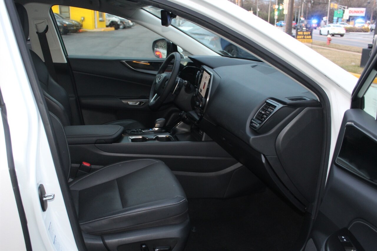 2023 Lexus NX 250 - Photo 12 - Red Bank, NJ 07701