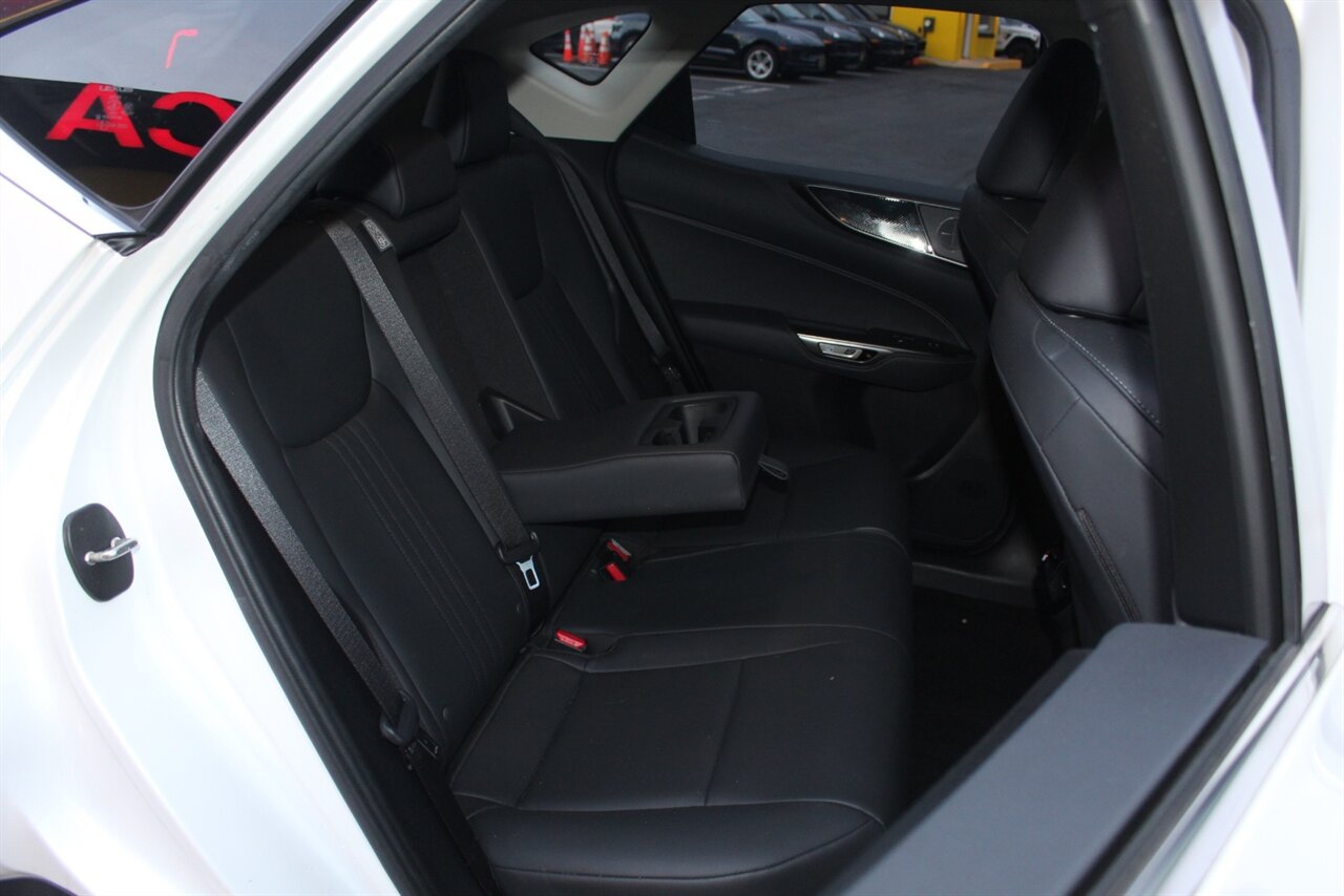 2023 Lexus NX 250 - Photo 15 - Red Bank, NJ 07701