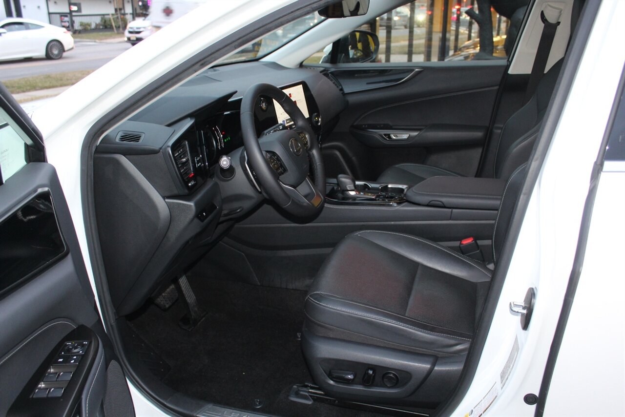 2023 Lexus NX 250 - Photo 10 - Red Bank, NJ 07701