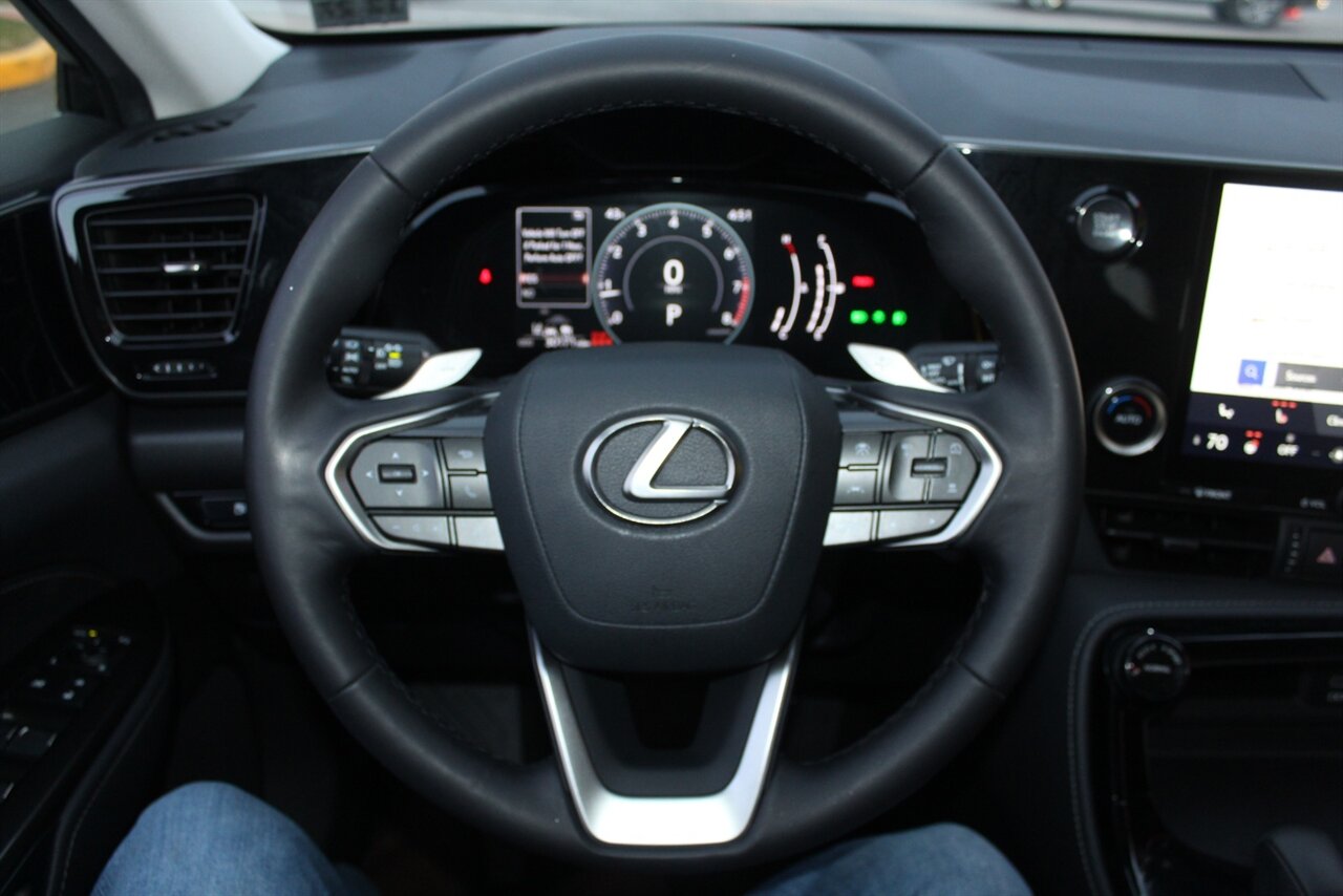 2023 Lexus NX 250 - Photo 6 - Red Bank, NJ 07701