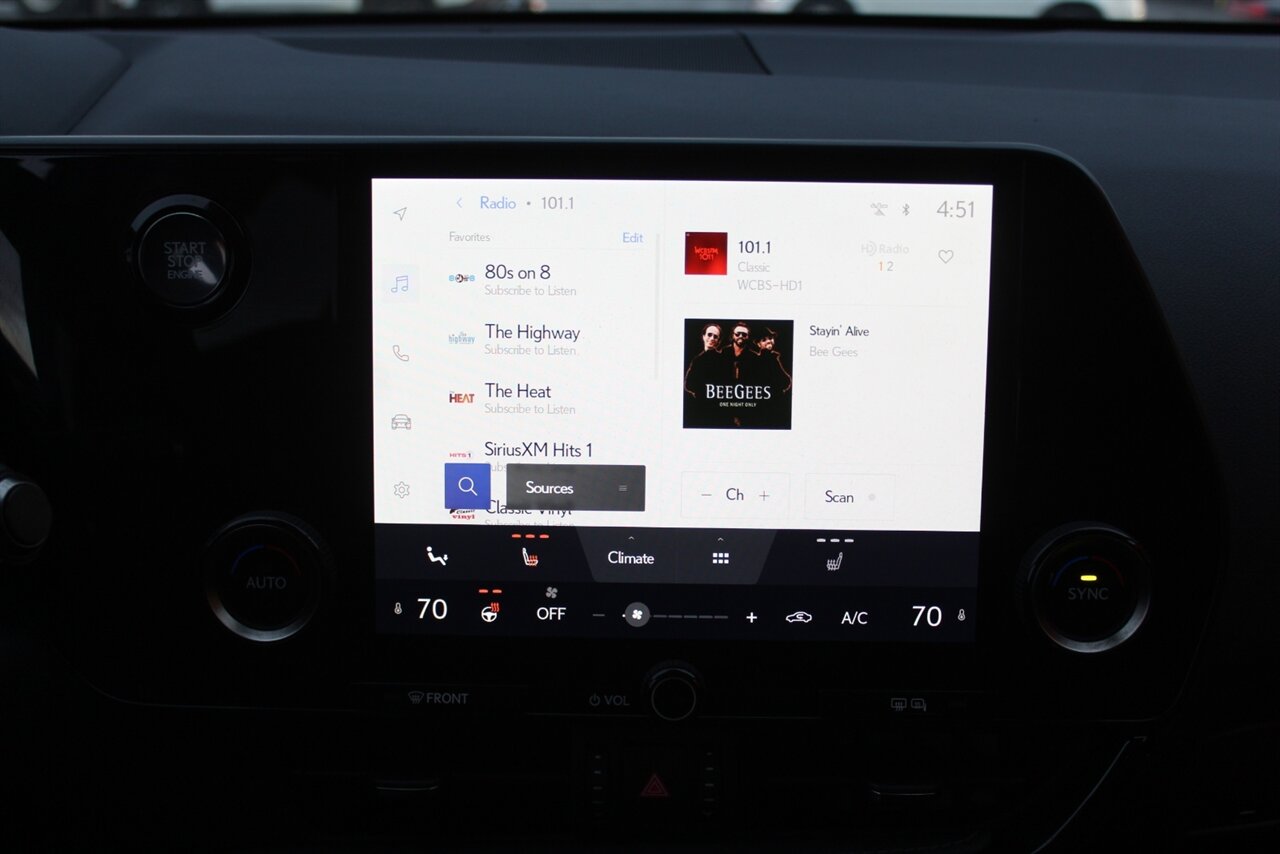 2023 Lexus NX 250 - Photo 7 - Red Bank, NJ 07701