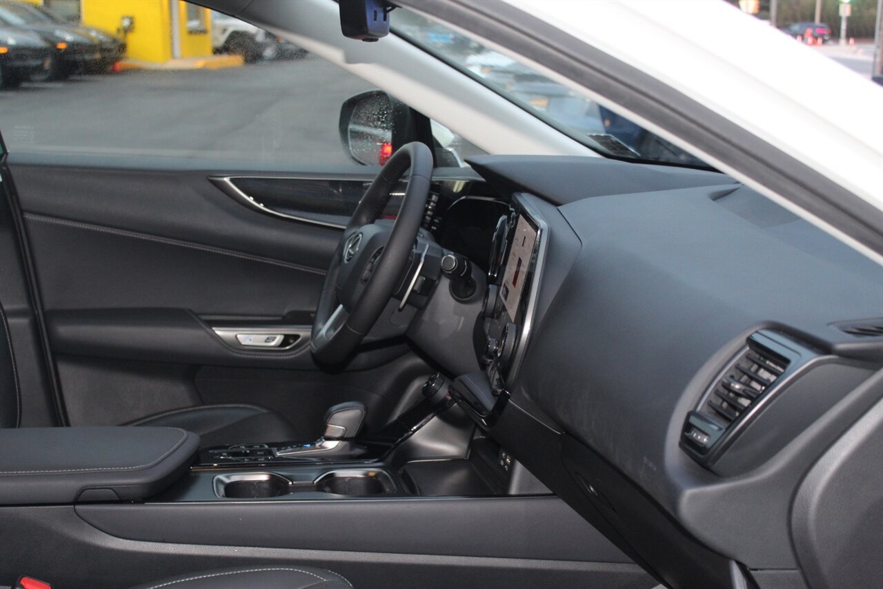 2023 Lexus NX 250 - Photo 17 - Red Bank, NJ 07701