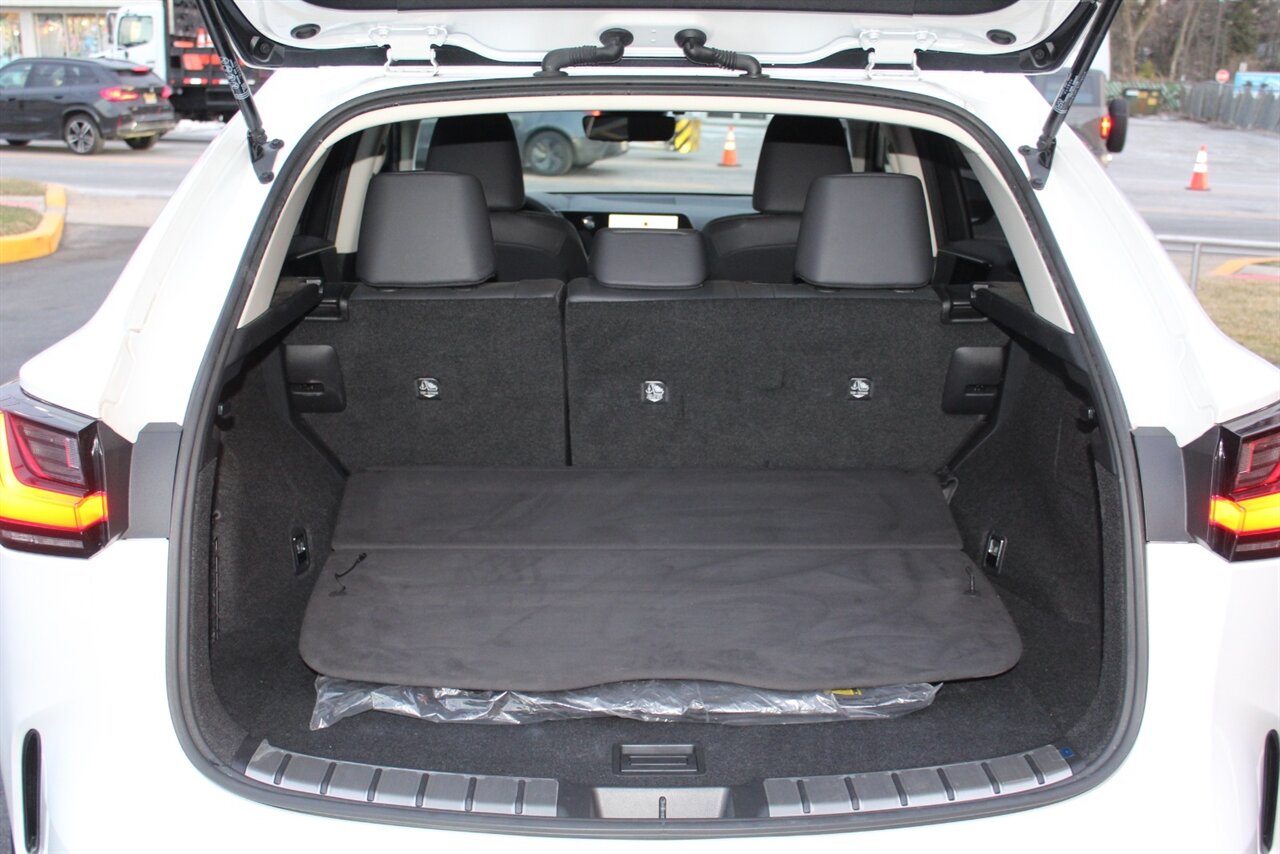 2023 Lexus NX 250 - Photo 18 - Red Bank, NJ 07701