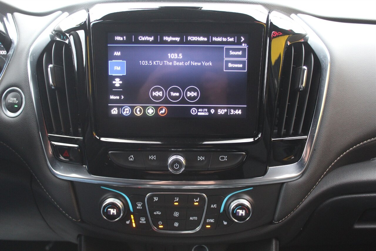 2023 Chevrolet Traverse LT Leather - Photo 7 - Red Bank, NJ 07701