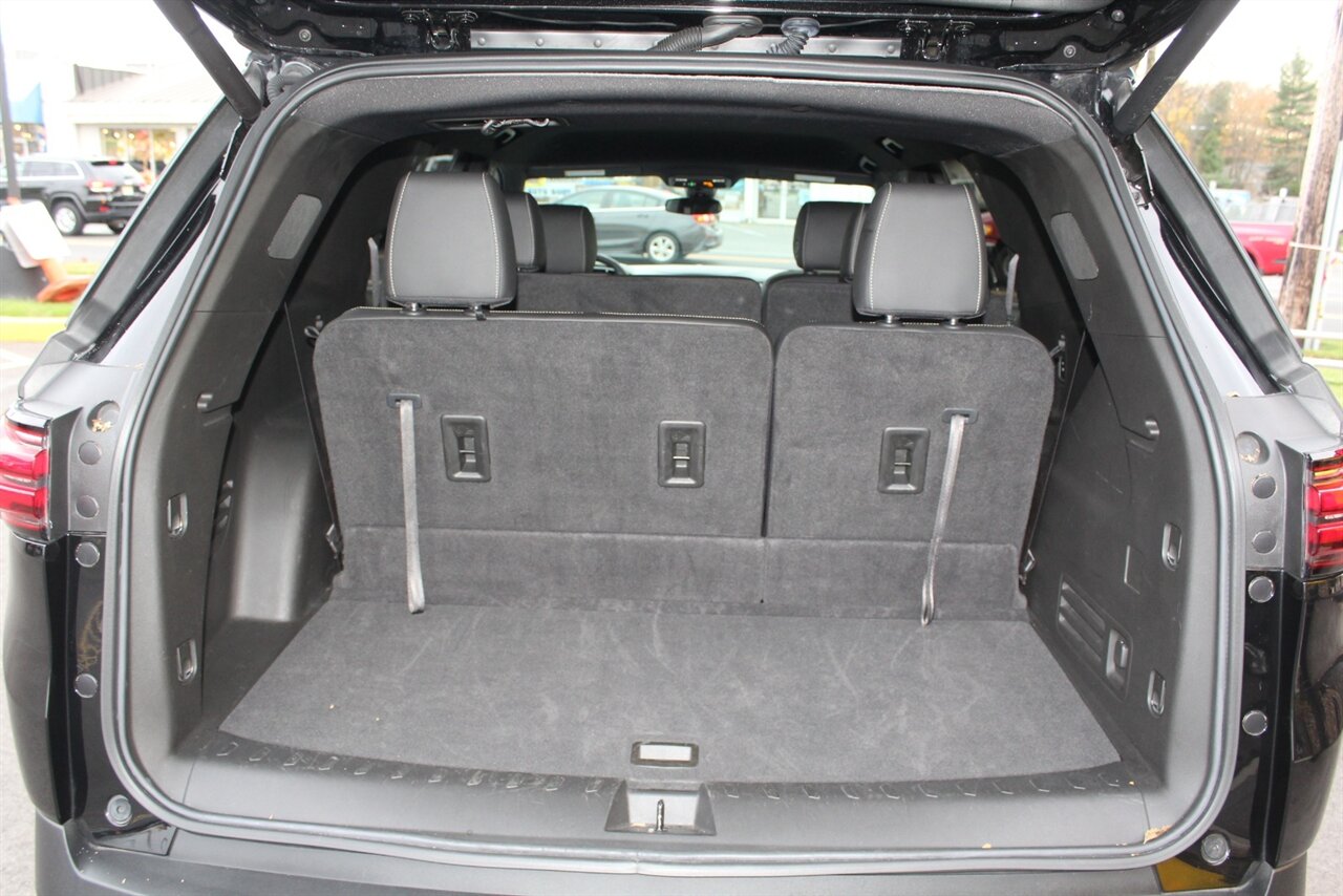 2023 Chevrolet Traverse LT Leather - Photo 19 - Red Bank, NJ 07701