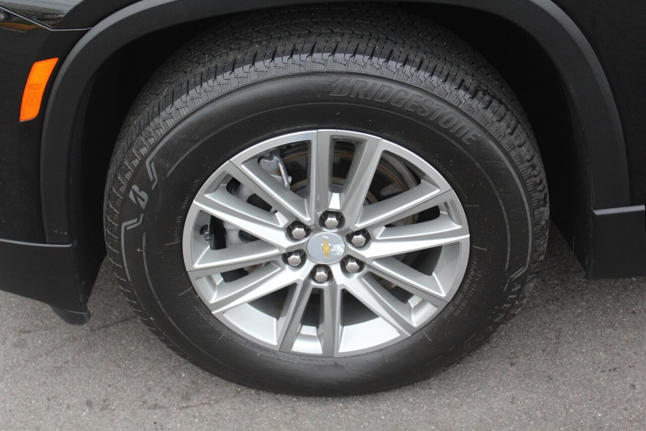 2023 Chevrolet Traverse LT Leather - Photo 26 - Red Bank, NJ 07701