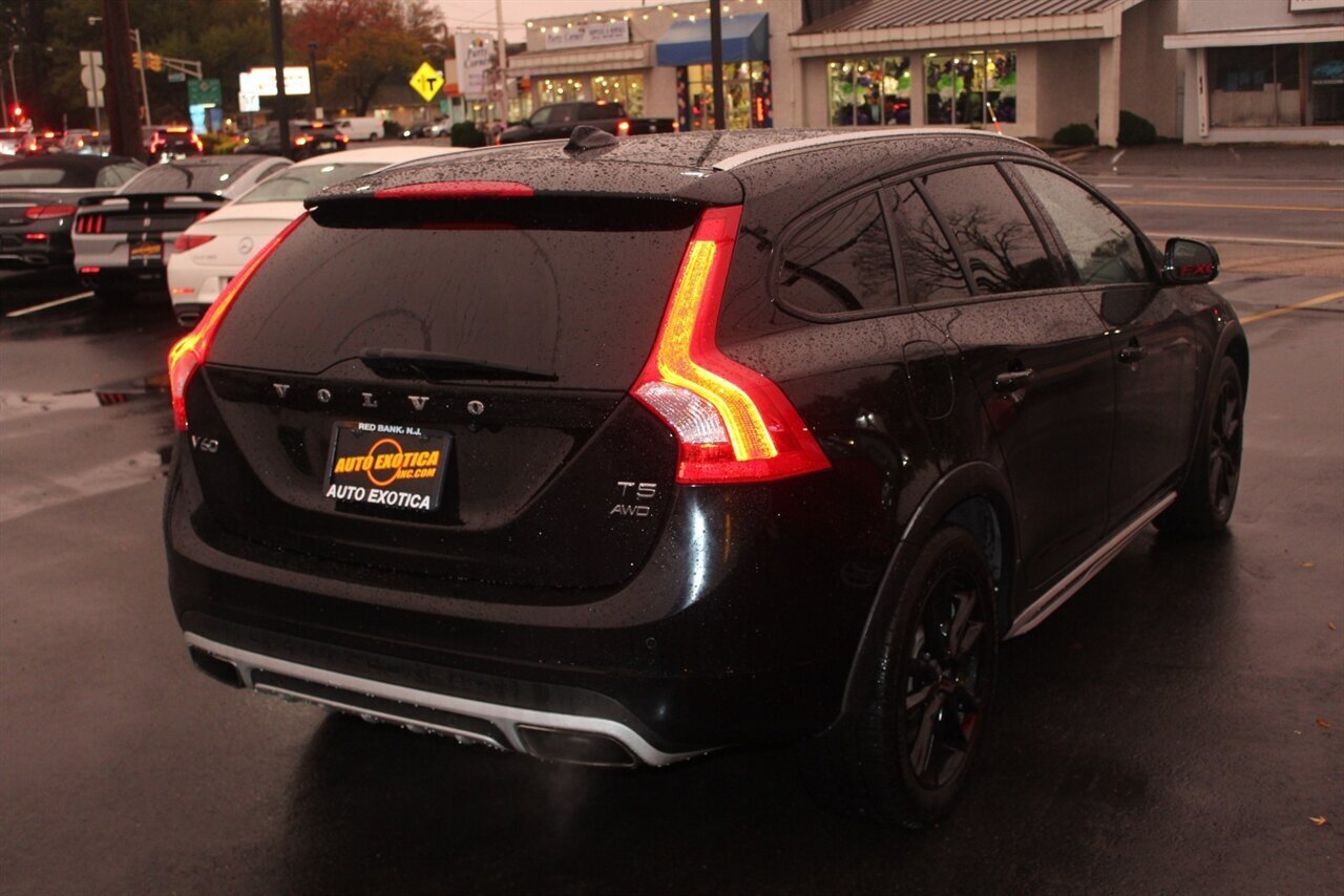 2018 Volvo V60 Cross Country T5 Premier - Photo 3 - Red Bank, NJ 07701
