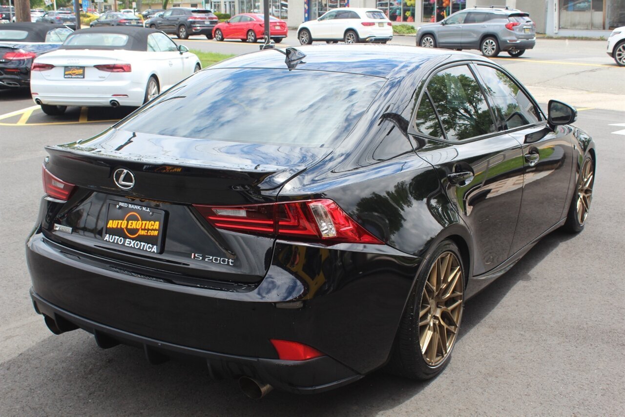 2016 Lexus IS200t - Photo 3 - Red Bank, NJ 07701