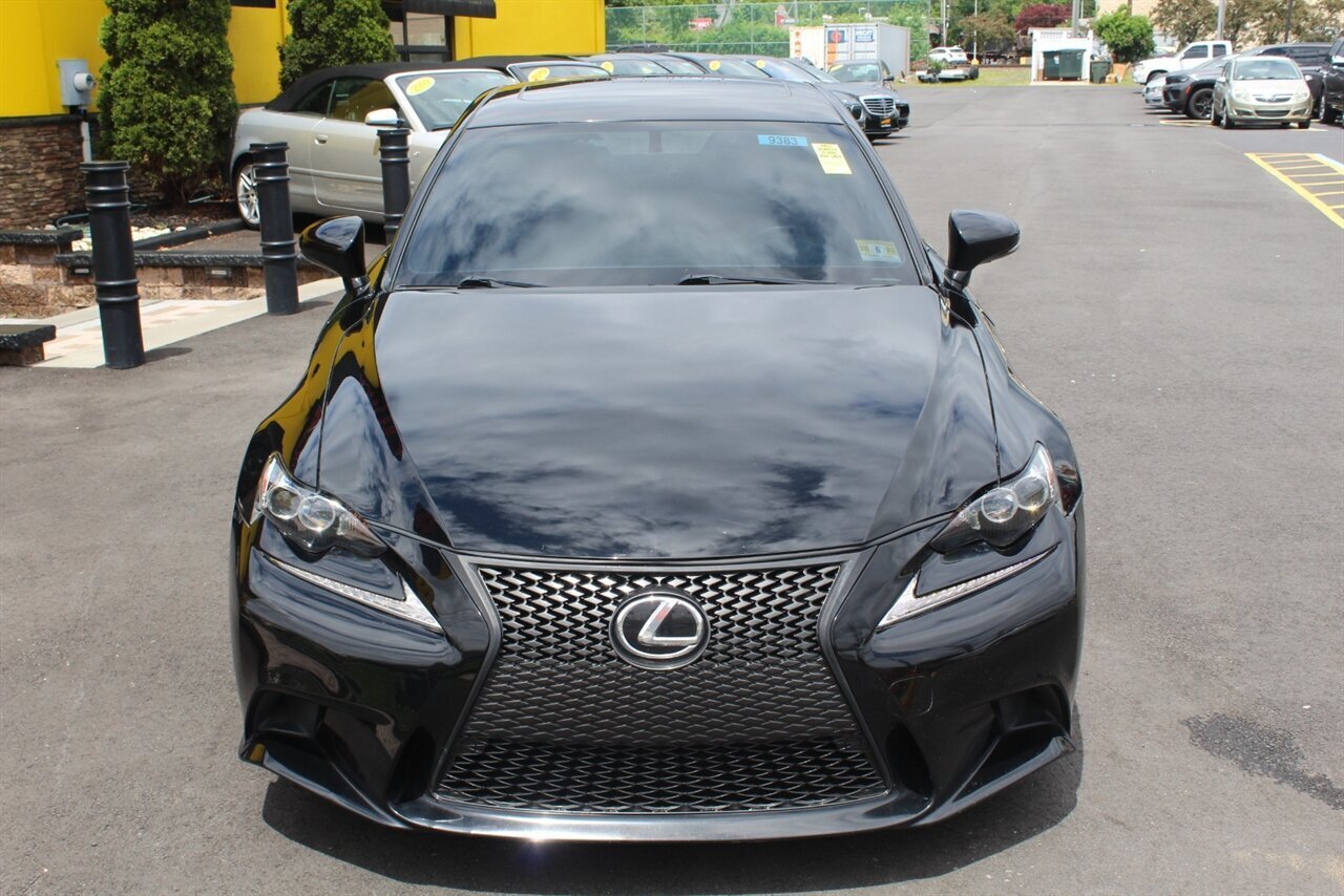 2016 Lexus IS200t - Photo 21 - Red Bank, NJ 07701
