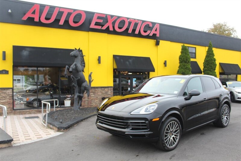 2022 Porsche Cayenne Platinum Edition  