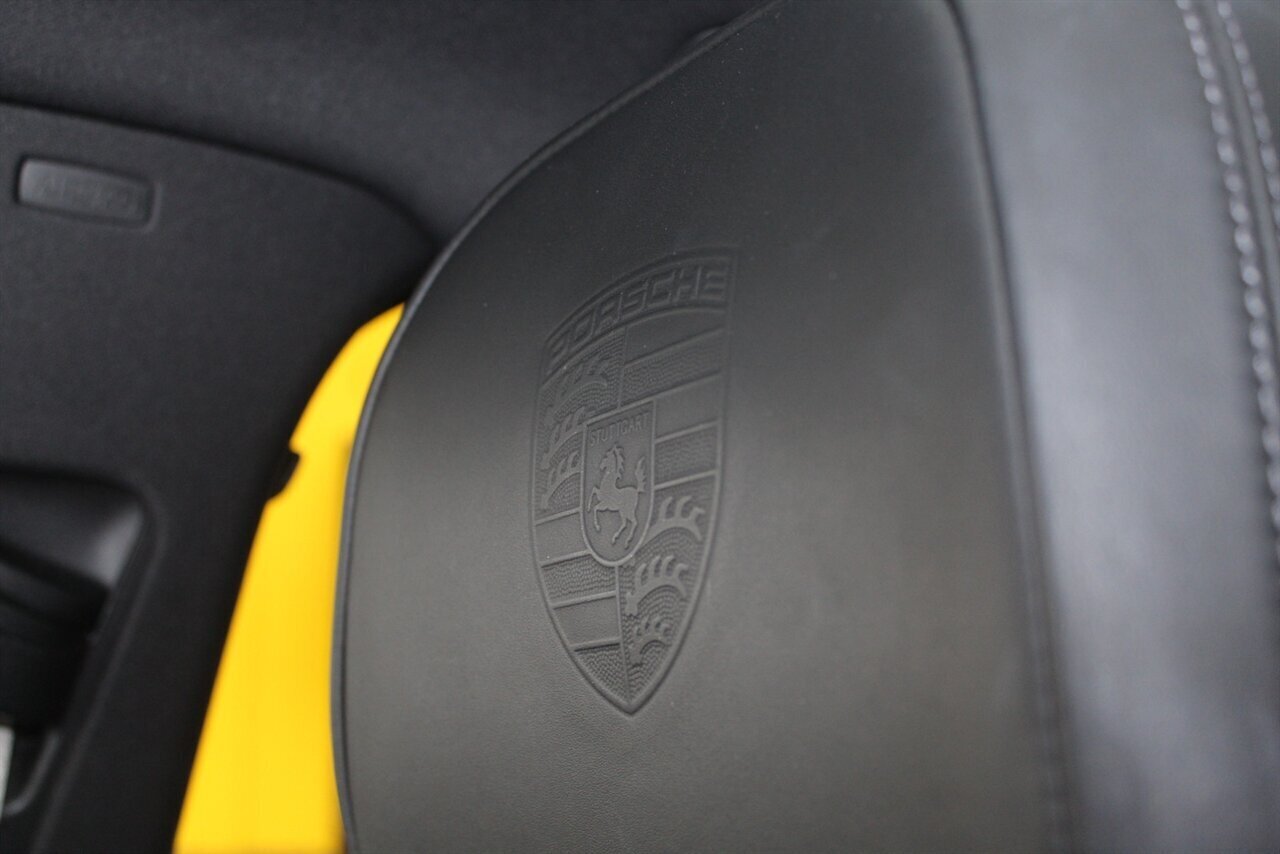 2022 Porsche Cayenne Platinum Edition - Photo 13 - Red Bank, NJ 07701