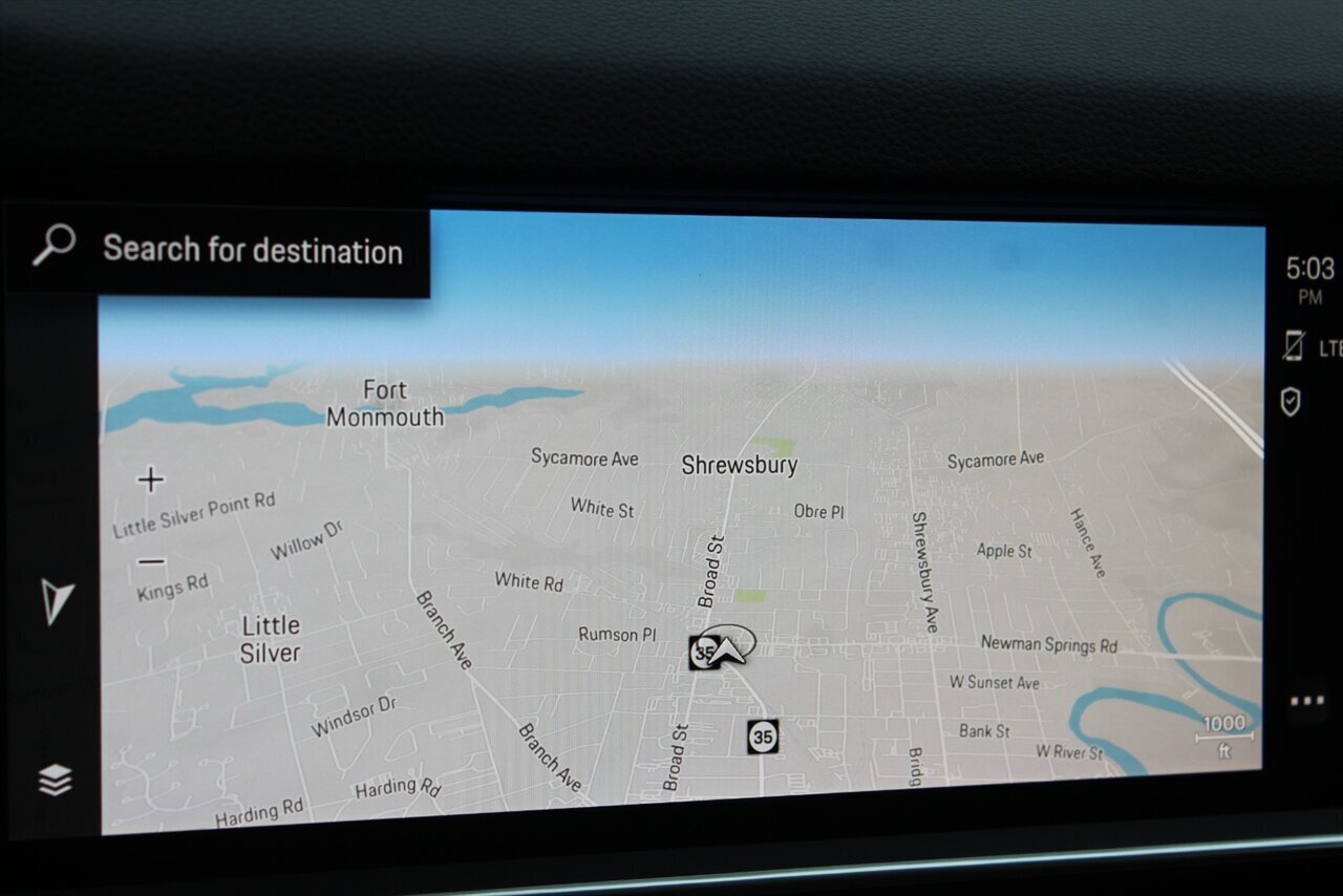 2022 Porsche Cayenne Platinum Edition - Photo 9 - Red Bank, NJ 07701
