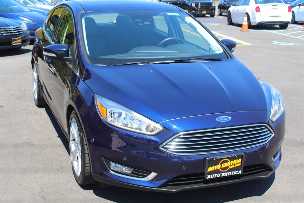 2016 Ford Focus Titanium photo 3