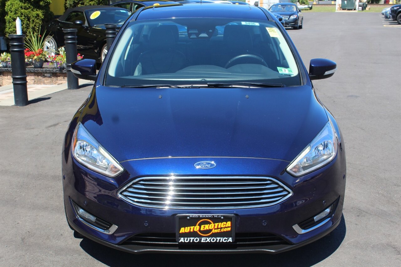 2016 Ford Focus Titanium photo 11