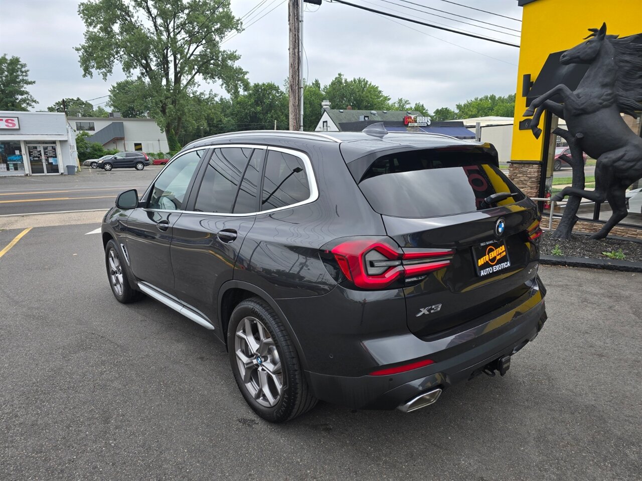 2023 BMW X3 xDrive30i - Photo 2 - Red Bank, NJ 07701