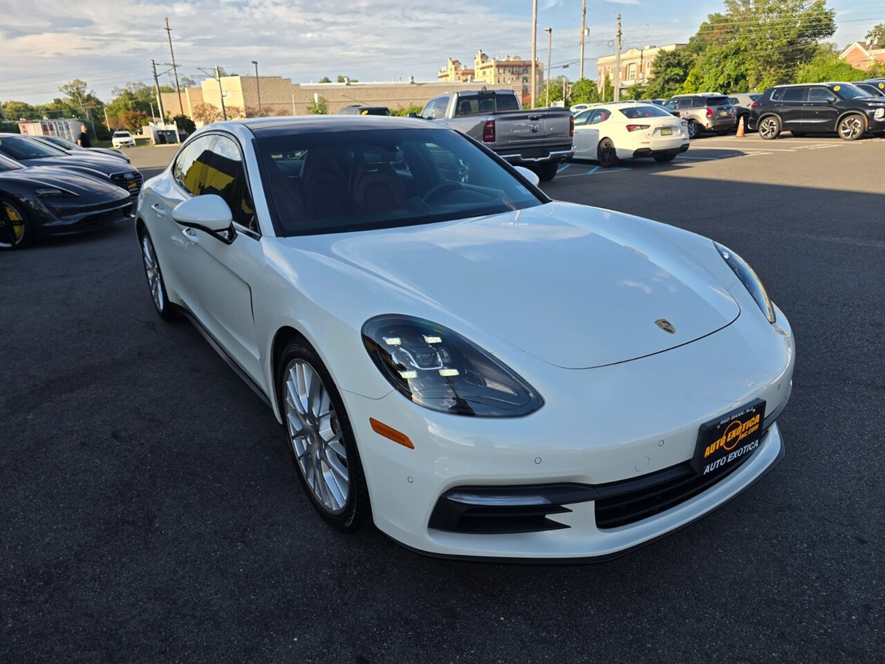 2018 Porsche Panamera 4 - Photo 33 - Red Bank, NJ 07701