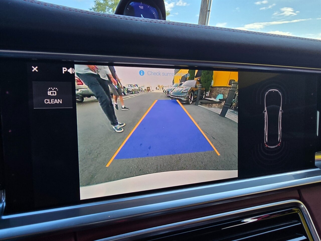 2018 Porsche Panamera 4 - Photo 38 - Red Bank, NJ 07701
