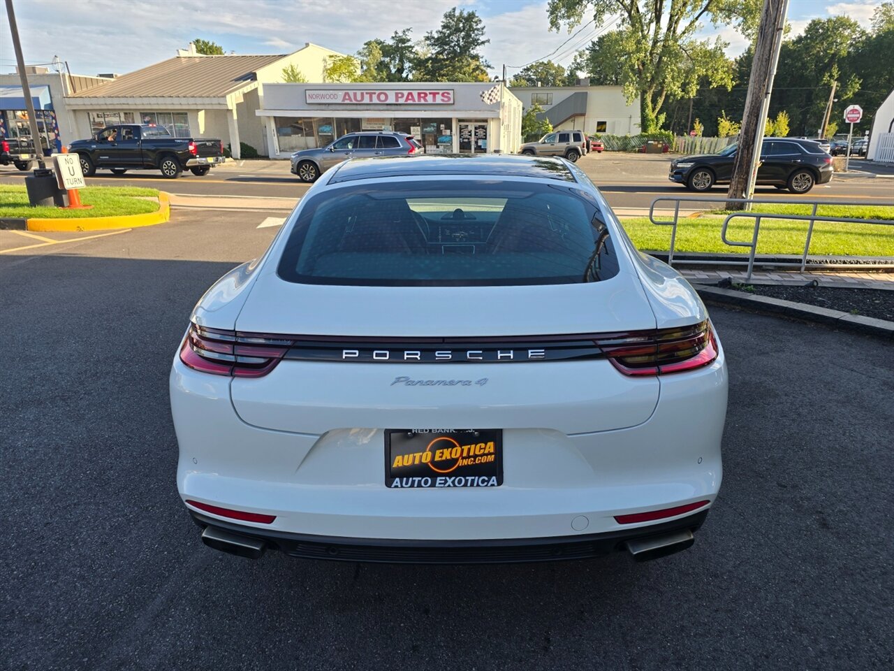 2018 Porsche Panamera 4 - Photo 53 - Red Bank, NJ 07701