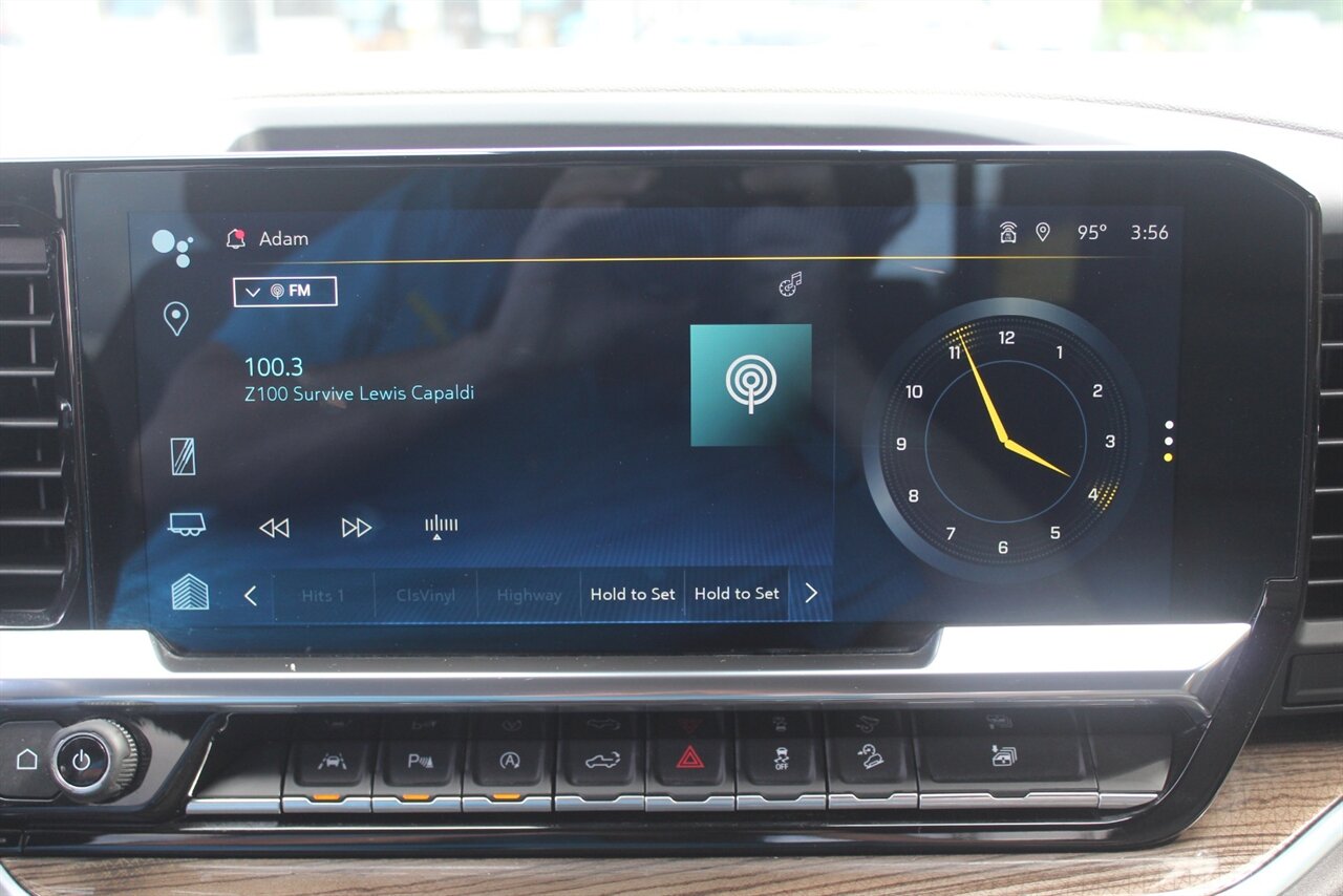 2022 Chevrolet Silverado 1500 RST - Photo 7 - Red Bank, NJ 07701
