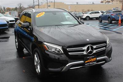 2017 Mercedes-Benz GLC 300 4MATIC   - Photo 4 - Red Bank, NJ 07701